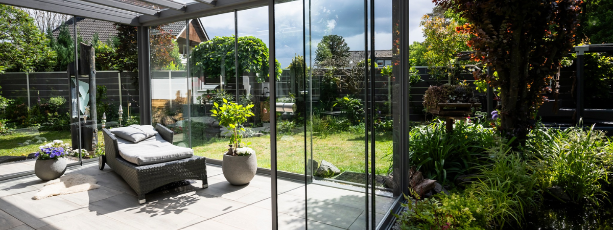 Binnen en buiten laten versmelten met glas | Top-Veranda's